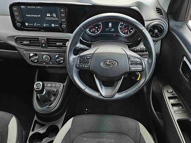 Hyundai i10 1.0 MPi SE Connect 5dr
