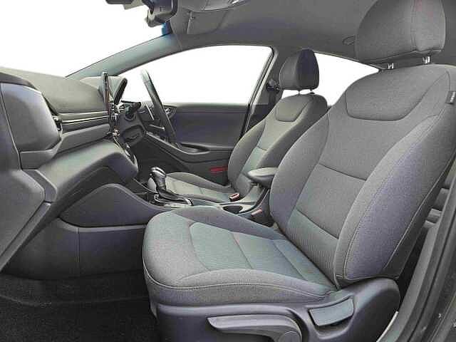 Hyundai Ioniq 1.6 GDi Hybrid Premium 5dr DCT