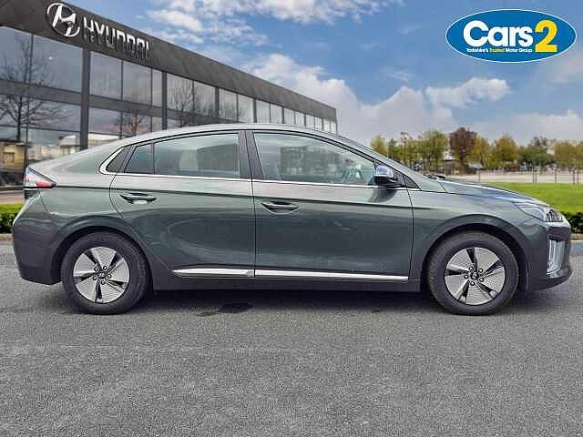 Hyundai Ioniq 1.6 GDi Hybrid Premium 5dr DCT