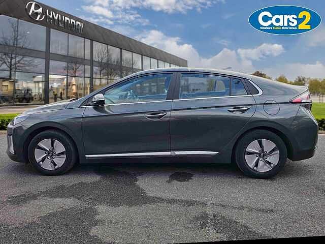 Hyundai Ioniq 1.6 GDi Hybrid Premium 5dr DCT