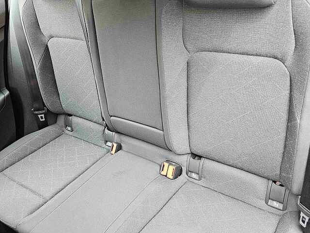 Volkswagen Golf 1.5 TSI Life 5dr