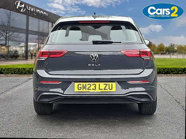 Volkswagen Golf 1.5 TSI Life 5dr