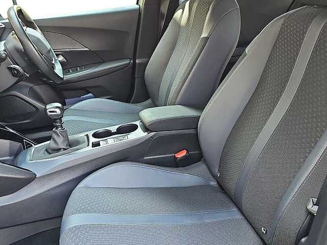 Peugeot 2008 1.2 PureTech 130 Allure 5dr