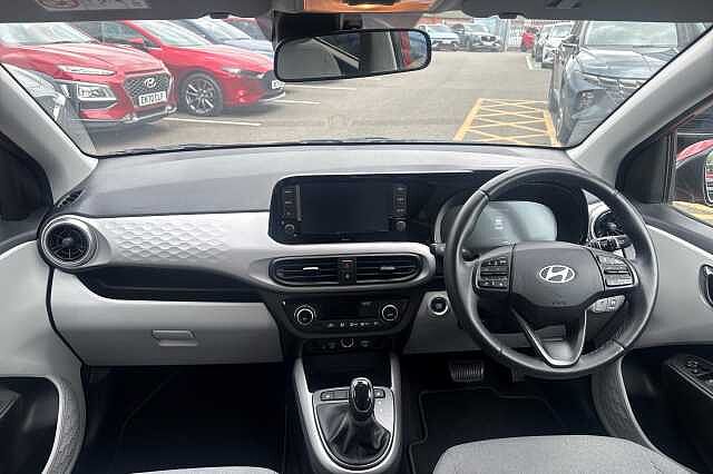 Hyundai I10 MPI PREMIUM Dragon Red