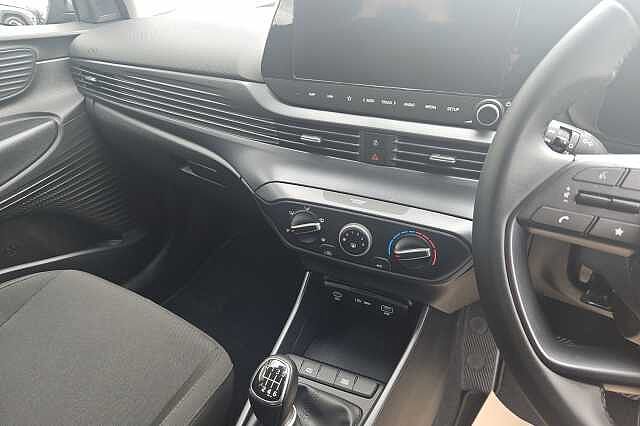 Hyundai I20 T-GDI ADVANCE Phantom Black
