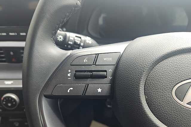Hyundai I20 T-GDI ADVANCE Phantom Black