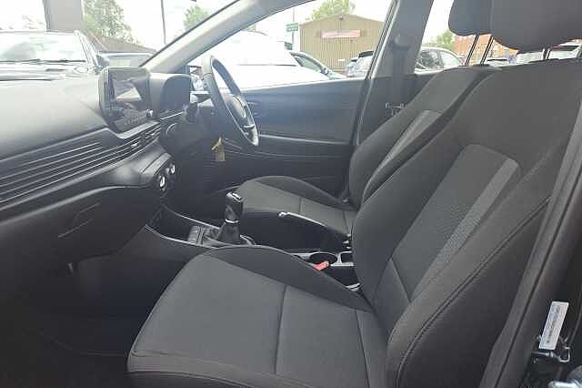 Hyundai I20 T-GDI ADVANCE Phantom Black