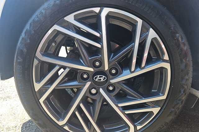 Hyundai KONA T-GDI N LINE MHEV Atlas White