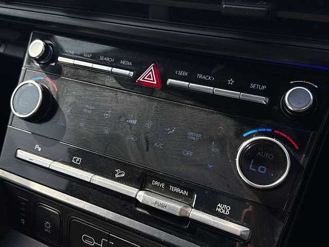 Hyundai SANTA FE 1.6 H T-Gdi Calligraphy Suv 5Dr Petrol Hybrid Auto 4Wd Euro 6 (S/S) (7Seat) (215