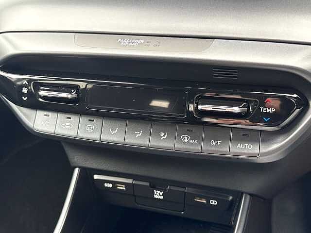 Hyundai BAYON 1.0 T-Gdi Mhev Premium Suv 5Dr Petrol Hybrid Manual Euro 6 (S/S) (120 Ps)