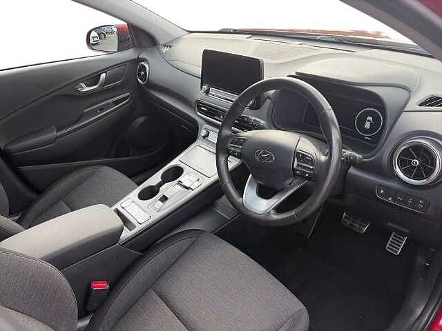 Hyundai KONA 64Kwh Premium Suv 5Dr Electric Auto (10.5Kw Charger) (204 Ps)