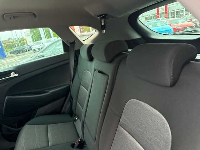 Hyundai TUCSON 1.6 Gdi Se Nav Suv 5Dr Petrol Manual Euro 6 (S/S) (132 Ps)