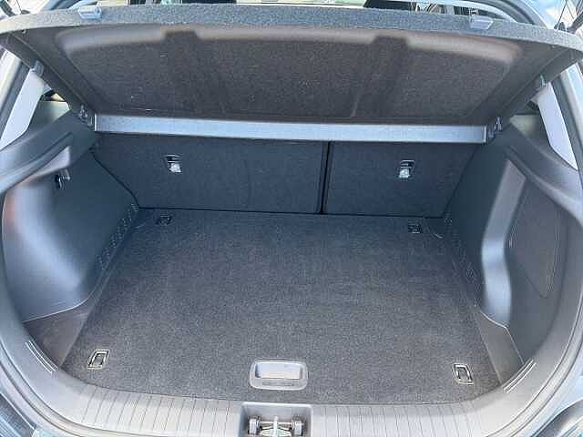 Hyundai KONA 1.6 H-Gdi Premium Suv 5Dr Petrol Hybrid Dct Euro 6 (S/S) (141 Ps)
