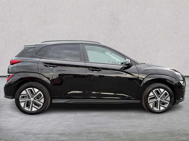 Hyundai KONA 64Kwh Premium Suv 5Dr Electric Auto (10.5Kw Charger) (204 Ps)