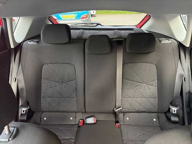 Hyundai BAYON 1.0 T-Gdi Mhev Premium Suv 5Dr Petrol Hybrid Manual Euro 6 (S/S) (120 Ps) Dragon Red