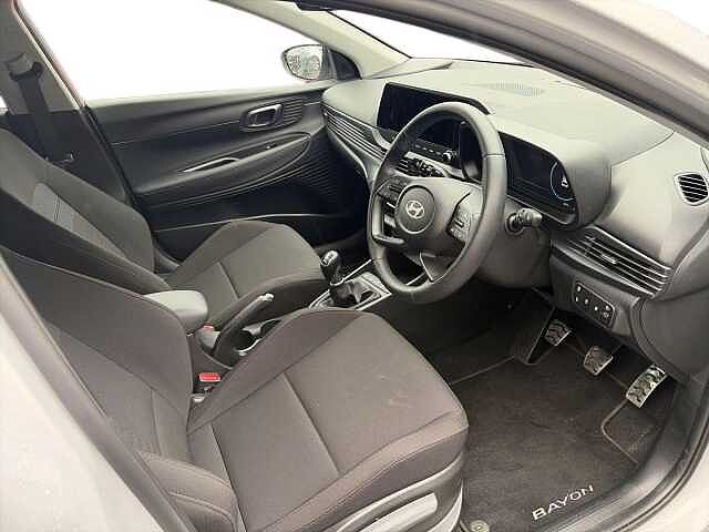 Hyundai BAYON 1.0 T-Gdi Tech Line Suv 5Dr Petrol Manual Euro 6 (S/S) (90 Ps) Pearl - Lumen Grey