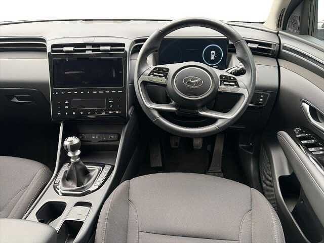 Hyundai TUCSON 1.6 T-Gdi Premium Suv 5Dr Petrol Manual Euro 6 (S/S) (150 Ps) Silky Bronze