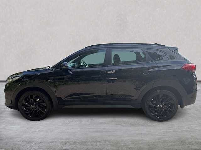 Hyundai TUCSON 1.6 Crdi Mhev N Line Suv 5Dr Diesel Hybrid Manual Euro 6 (S/S) (136 Ps) Phantom Black