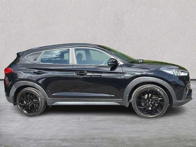 Hyundai TUCSON 1.6 Crdi Mhev N Line Suv 5Dr Diesel Hybrid Manual Euro 6 (S/S) (136 Ps) Phantom Black