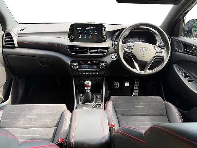Hyundai TUCSON 1.6 Crdi Mhev N Line Suv 5Dr Diesel Hybrid Manual Euro 6 (S/S) (136 Ps) Phantom Black