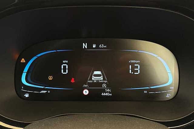 Hyundai I10 1.0 Premium Hatchback 5Dr Petrol Auto Euro 6 (S/S) (63 Ps) Atlas White