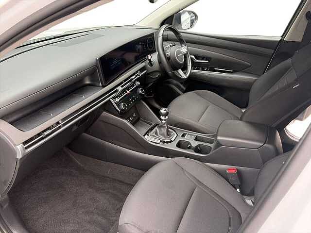Hyundai TUCSON 1.6 T-Gdi Advance Suv 5Dr Petrol Manual Euro 6 (S/S) (160 Ps) Atlas White