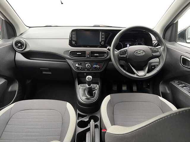 Hyundai I10 1.0 Se Connect Hatchback 5Dr Petrol Manual Euro 6 (S/S) (67 Ps) Atlas White