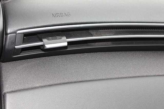 Hyundai TUCSON 1.6 TGDi Hybrid 230 Ultimate 5dr 2WD Auto Blue