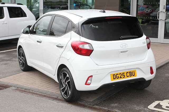 Hyundai I10 1.0 [63] Premium 5dr Auto [Nav] White