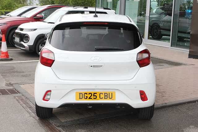 Hyundai I10 1.0 [63] Premium 5dr Auto [Nav] White