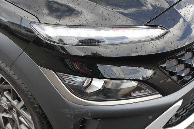 Hyundai KONA 1.6 GDi Hybrid Premium 5dr DCT Black