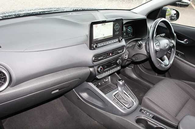 Hyundai KONA 1.6 GDi Hybrid Premium 5dr DCT Black