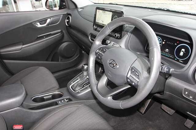 Hyundai KONA 1.6 GDi Hybrid Premium 5dr DCT Black