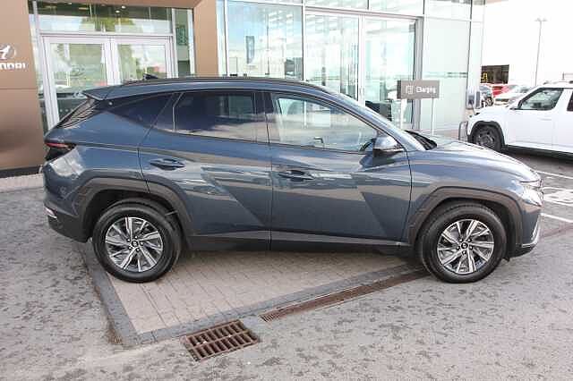 Hyundai TUCSON 1.6 TGDi Hybrid 230 SE Connect 5dr 2WD Auto Blue