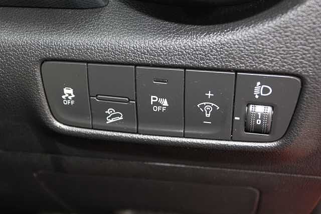 Hyundai KONA 1.0 TGDi 48V MHEV N Line 5dr Red