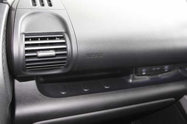 Hyundai INSTER 85kW 02 49kWh 5dr Auto Green