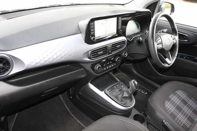 Hyundai i10 1.0 Premium 5dr Auto