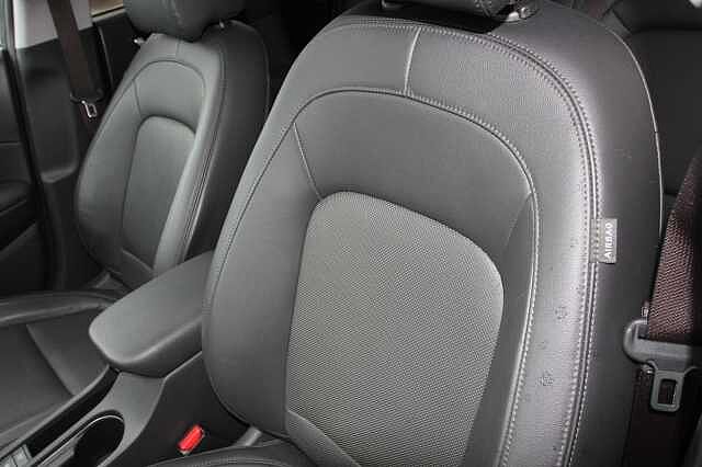 Hyundai KONA 1.6 GDi Hybrid Ultimate 5dr DCT Grey