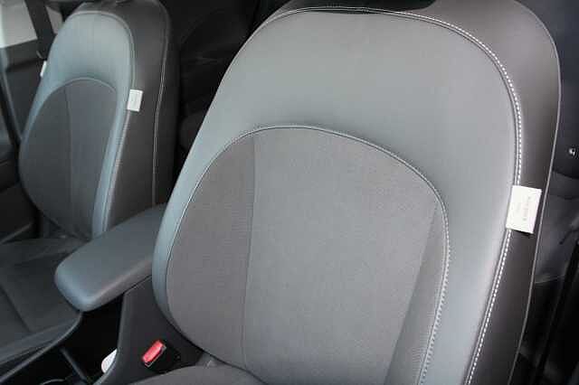 Hyundai KONA 160kW Ultimate 65kWh 5dr Auto White