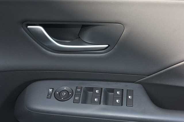 Hyundai KONA 160kW Ultimate 65kWh 5dr Auto White