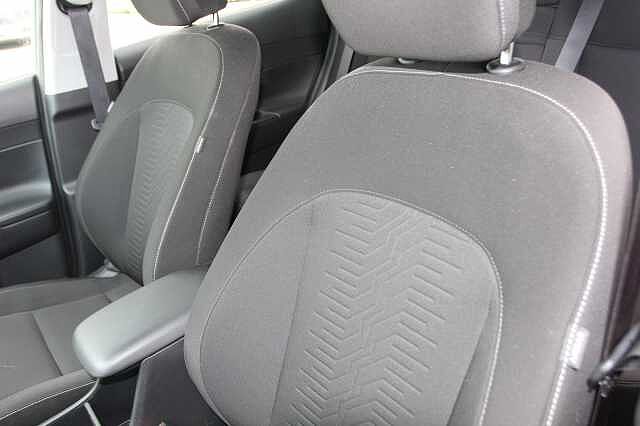 Hyundai KONA 1.6 GDi Hybrid Advance 5dr DCT Blue
