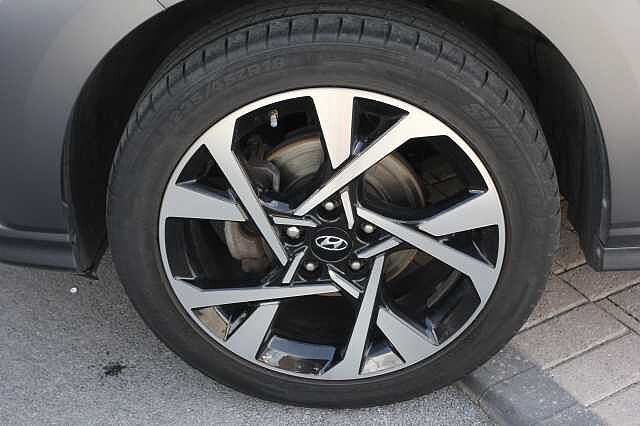 Hyundai KONA 1.0 TGDi 48V MHEV Premium 5dr