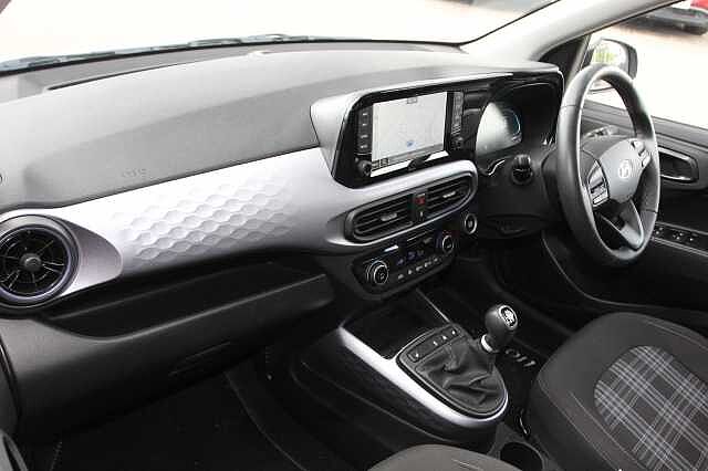 Hyundai i10 1.0 [63] Premium 5dr [Nav]