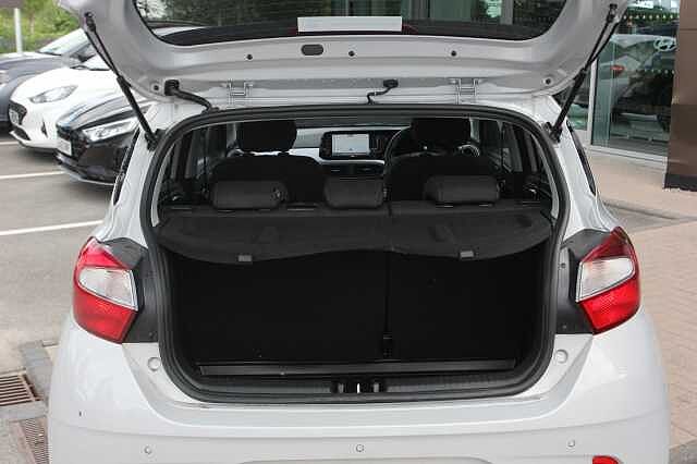 Hyundai i10 1.0 [63] Premium 5dr [Nav]