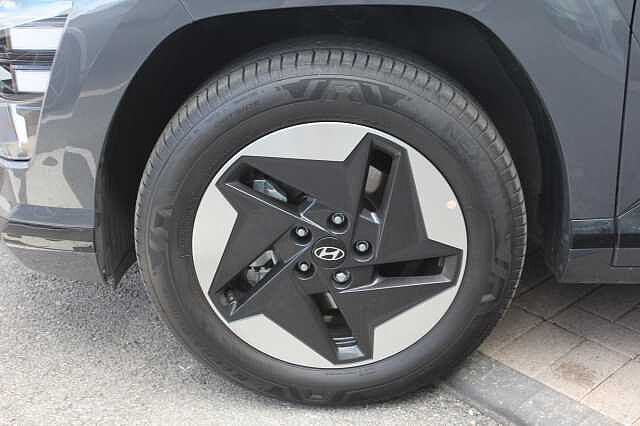 Hyundai KONA 115kW Advance 48kWh 5dr Auto