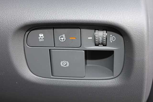 Hyundai Inster 85kW Cross 49kWh 5dr Auto