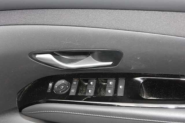 Hyundai TUCSON 1.6T Hybrid Ultimate 5dr Auto