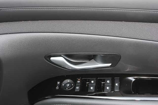 Hyundai TUCSON 1.6T Hybrid Ultimate 5dr Auto