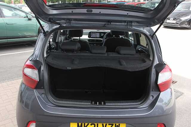 Hyundai i10 1.0 MPi Premium 5dr