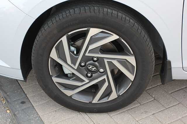 Hyundai i20 1.0T GDi 90 Element 5dr DCT